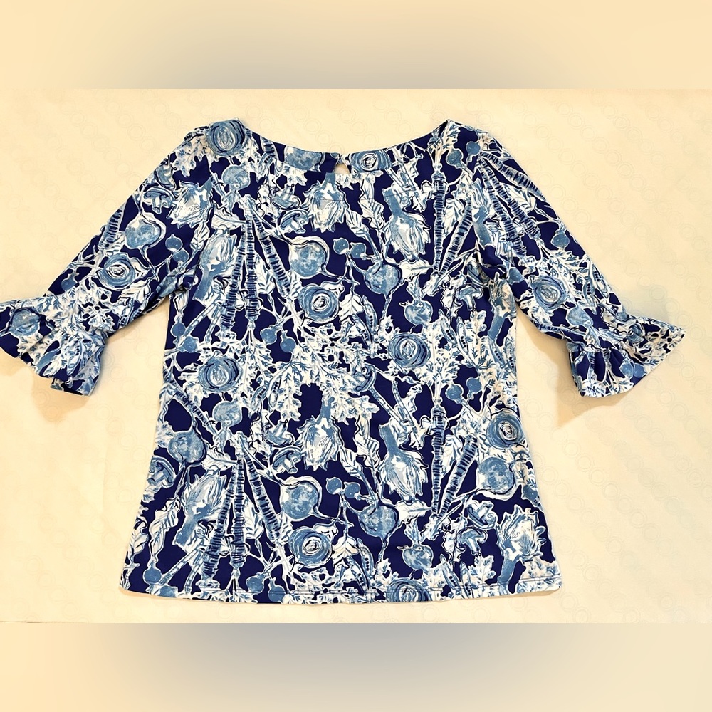 Lilly Pulitzer Medium Blue Shirt Blouse 3/4 ruffle sleeve, & keyhole back NWOT